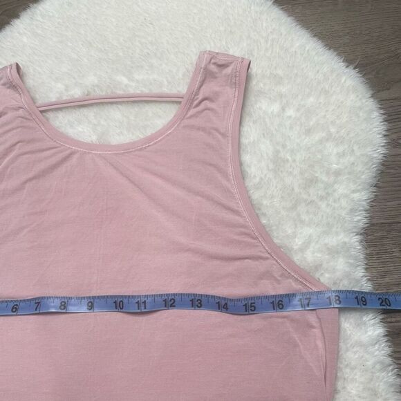 Lululemon Deep Stretch Tank Top Open Back Size Medium Rare Style Dusty Pink - Picture 8 of 9